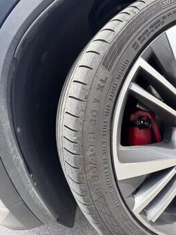 Letní pneumatiky Continantal 255/40 r20 V XL