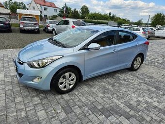 HYUNDAI ELANTRA 16 i