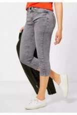 Dámské 7/8 džíny slim fit-Nové-vel.29/26-PC 1549,-Kč-Street