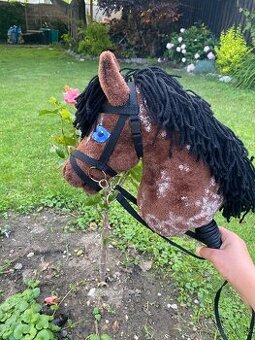 Hobbyhorse tečkovaný k prodeji - 1