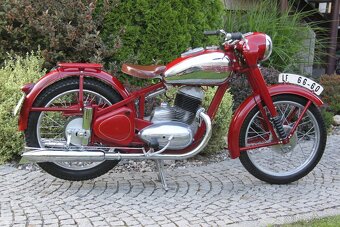 Jawa 250/11 pérák r.v. 1953