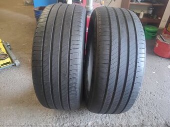 2xletní pneu 255/45/20.Michelin.