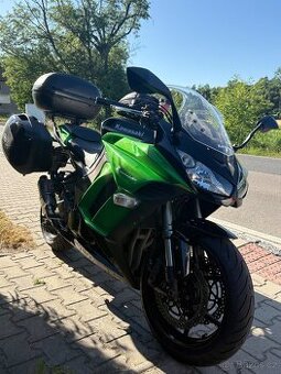 Kawasaki Z1000SX po servisu 2012 kufry nové pneu