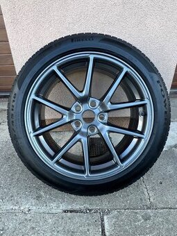 Alu R18 - Tesla Model 3