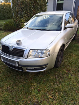Škoda Superb 1