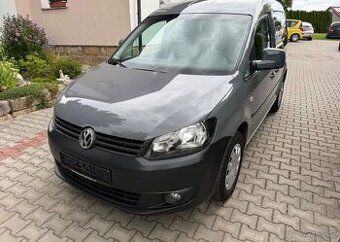 Volkswagen Caddy 1,6 TDi klima 2 x šoupačky nafta