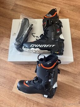 Dynafit Blacklight Carbon 42 /42.5 a 44 nové top boty