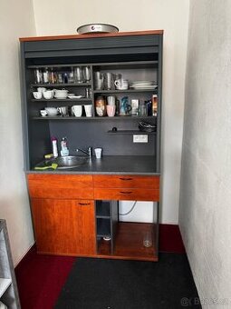 Kuchyňka kancelářská