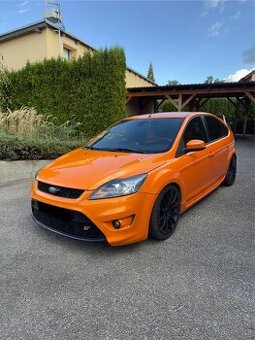 Ford Focus ST 225 2.5 turbo
