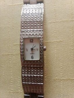 Dámské hodinky Quartz