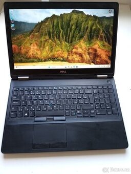 Starší herní notebook Dell Latitude 5570. I7