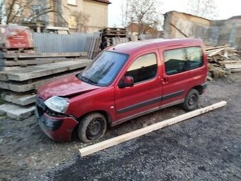 Berlingo Partner 1.6 HDI rok 2004 - náhradní díly z vozuzu