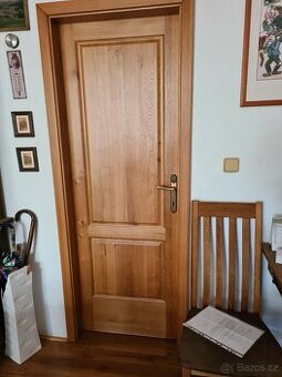 Dubové dveře