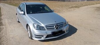 Mercedes benz W204 C250 CDI AMG
