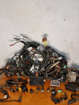 Elektronické díly PEUGEOT SATELIS