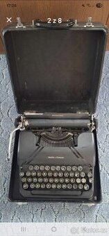 Psací stroj Smith Corona