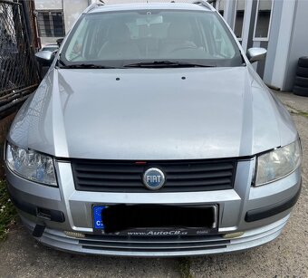 Fiat Stilo 1.6 náhradní díly , dveře do kufru a kapota