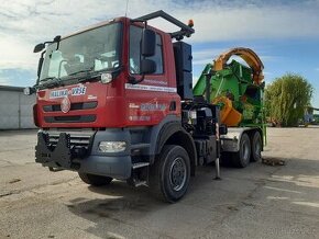 Štěpkování dřeva, drcení dřeva, štěpka, zpracování biomasy