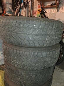 Zimní pneu 195/65 R15