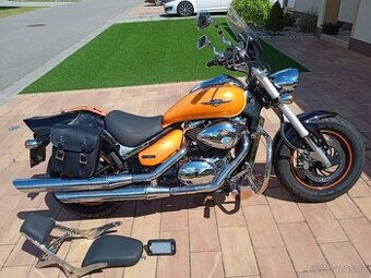 Suzuki Intruder M800