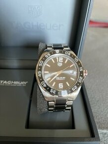 Hodinky TAG HEUER