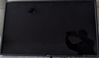 LG Televize 42" M4224FCBA