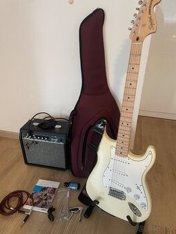 Fender Squire Stratocaster+zesilovač komplet starter balicek