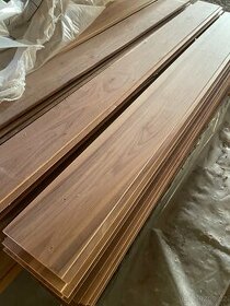 Masivní ořechové obkladové palubky "Tatran" - 28.5m2