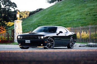 2022 Dodge Challenger R/T PLUS 5.7 V8 HEMI MANUÁL