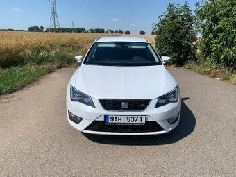 Seat Leon fr 2.0 tdi 135kw, kombi, manual. Top stav
