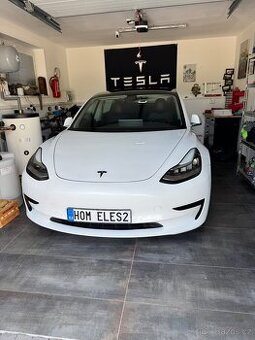 Tesla model 3 standart range plus, 85tis km odpočet DPH