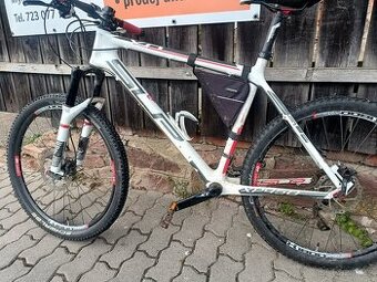 MTB kolo Superior XP 950 na díly - rám poškozen u patky