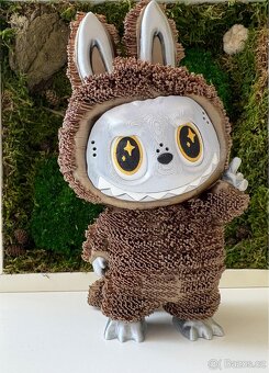 Figurka Labubu