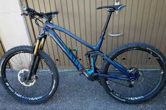 Canyon Spectral CF 9.0 SL Benzin, velikost M, kompletní Shim