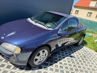 Opel Tigra 1.4 66Kw 1999. 88t km - 1