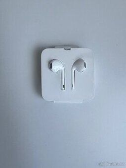Apple EarPods