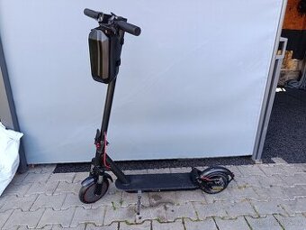 Elektrokoloběžka Mankeel