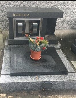 Prodej urnového hrobu Praha 9