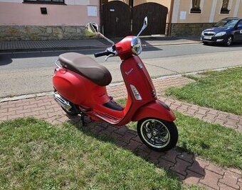 Piaggio Vespa Primavera S 125 iGet, r.v. 2019