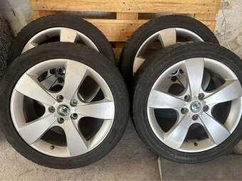 Alu kola Škoda Pegasus 5x112 R17