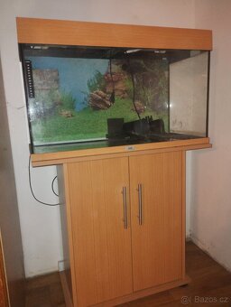 Akvárium set i se skříňkou - prodej