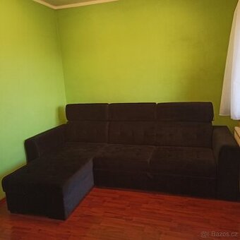 Nová rohová rozkládací sedací souprava