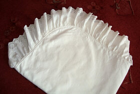 Starožitný textil - dečky, zavinovačka, kapesníčky