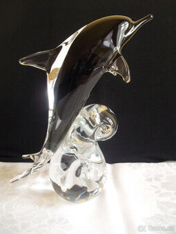 Delfín na vlně - České hutní sklo