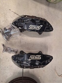 Subaru impreza Sti Brembo brzdy