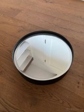 Kovové kulaté zrcadlo