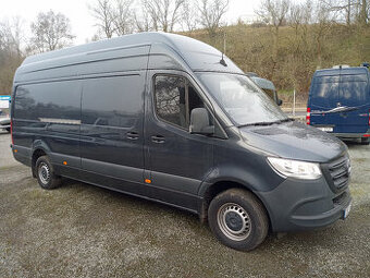 Mercedes-Benz Sprinter 317 CDI s vysokou střechou