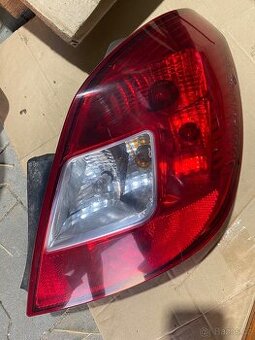 Pravé zadní světlo Opel Corsa D- 5ti dvéř.