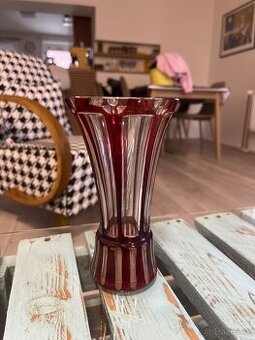 Krásná váza Art Deco