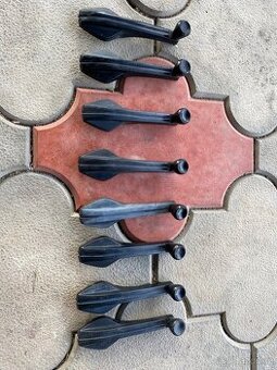 Kliky oken dveří Škoda 100/110